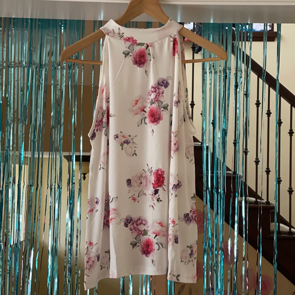 Milan Kiss Ecru Floral Yoke Top Women L